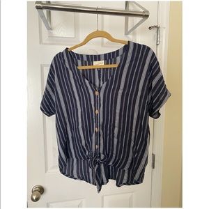 Universal Thread Navy and Light Blue Loose Blouse
